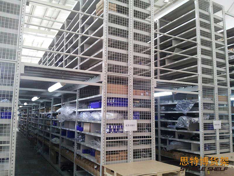 阁楼式听泉鉴鲍
-004